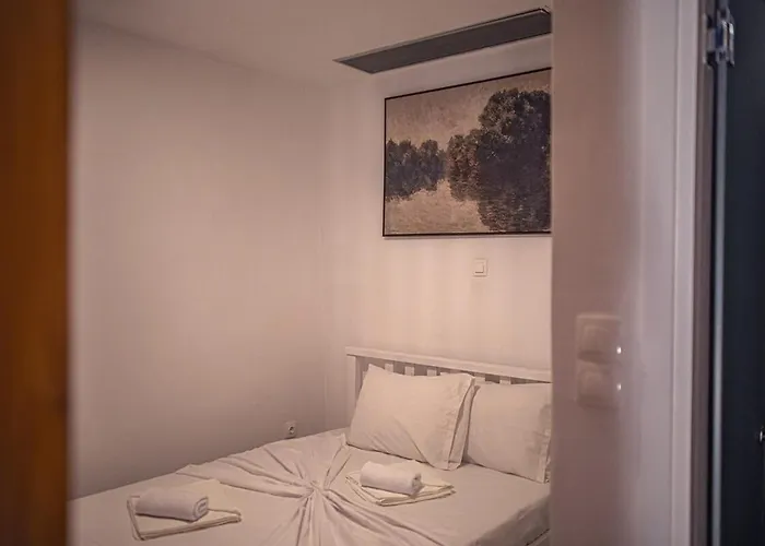 σταχυ και μελι * Gythio